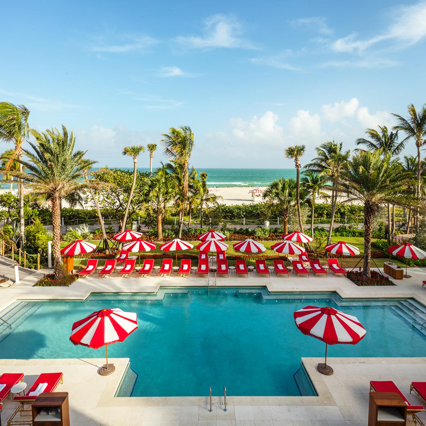 Faena pool