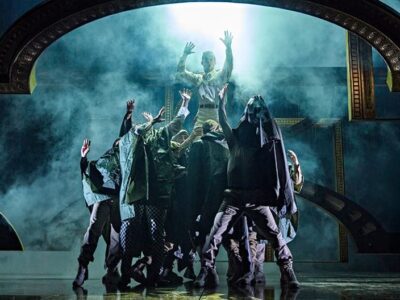 Unusual Rigging Delivers Complex Flying Solution for Othello at Theatre Royal Haymarket